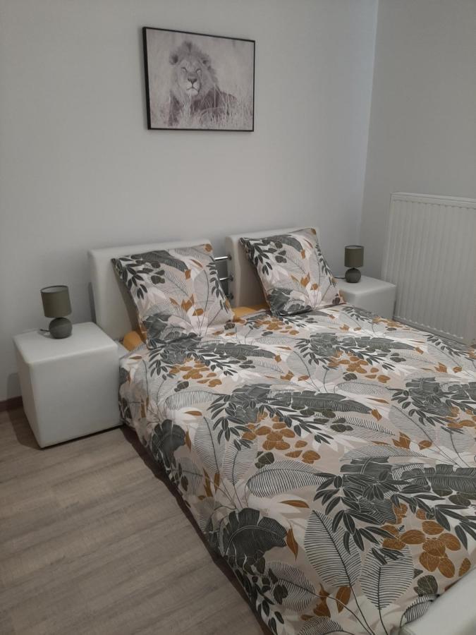 Ferienwohnung Le Sommet Du Condroz Ciney Exterior foto